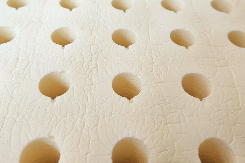 Good Knight exclusively uses 100% natural latex rubber foam in all its mattresses in Singapore.